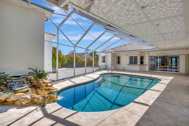 8431 SE Duncan Street, Hobe Sound, FL 33455