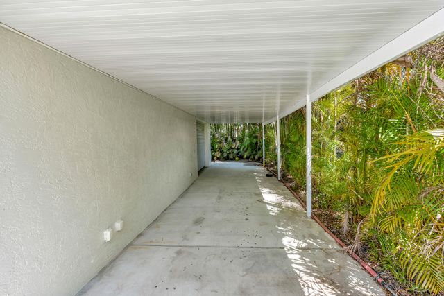 8431 SE Duncan Street, Hobe Sound, FL 33455