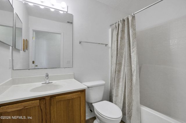 7141 CUMBRIA Boulevard E, Jacksonville, FL 32219