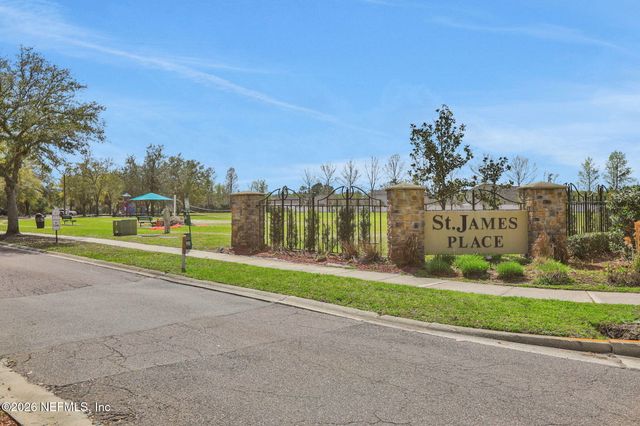 7141 CUMBRIA Boulevard E, Jacksonville, FL 32219