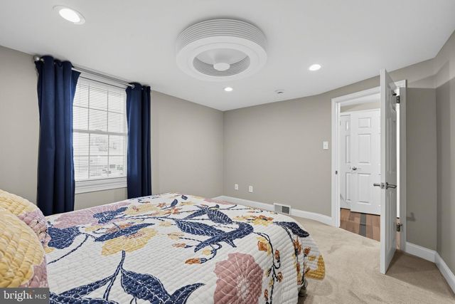 128 WESTMINSTER DR, Wallingford, PA 19086