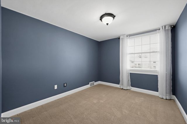 128 WESTMINSTER DR, Wallingford, PA 19086