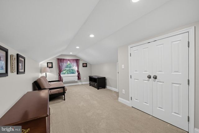 128 WESTMINSTER DR, Wallingford, PA 19086