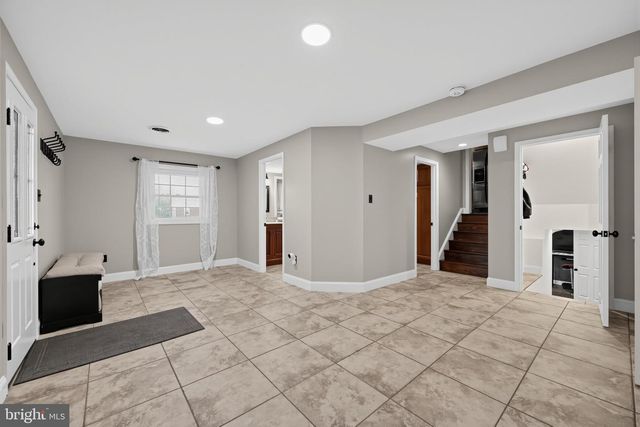 128 WESTMINSTER DR, Wallingford, PA 19086