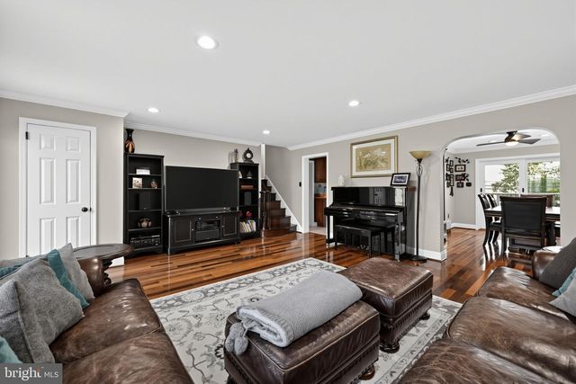 128 WESTMINSTER DR, Wallingford, PA 19086