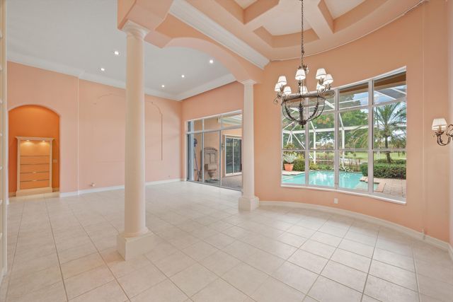 9026 Lakes Boulevard, West Palm Beach, FL 33412