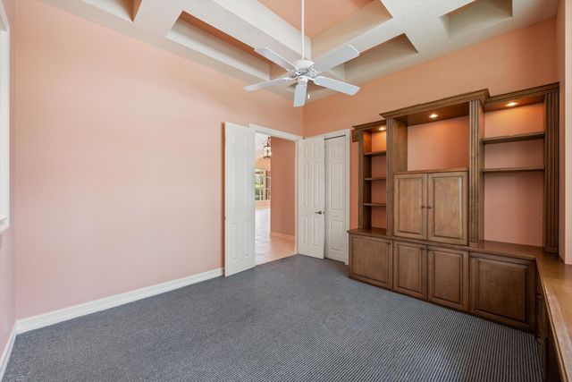 9026 Lakes Boulevard, West Palm Beach, FL 33412