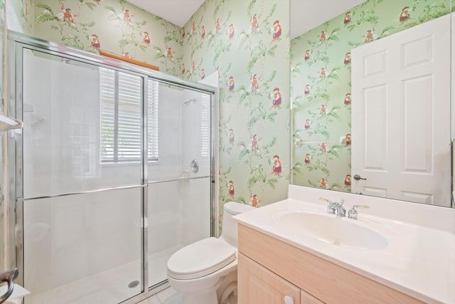 9026 Lakes Boulevard, West Palm Beach, FL 33412