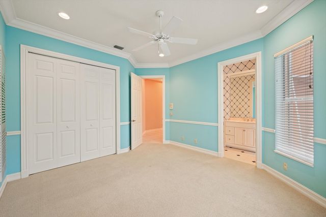 9026 Lakes Boulevard, West Palm Beach, FL 33412