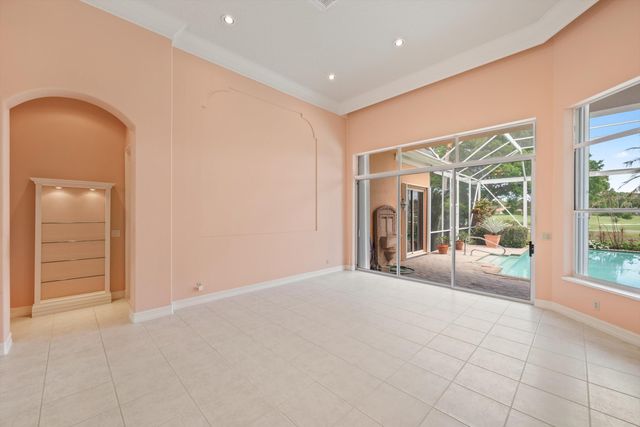 9026 Lakes Boulevard, West Palm Beach, FL 33412