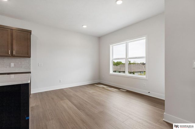 7805 N 167 Avenue, Bennington, NE 68007