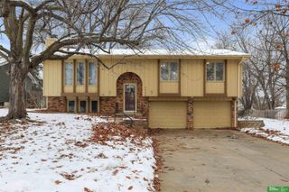3306 Lynnwood Drive, Bellevue, NE 68123
