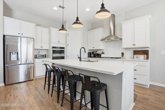 60 RUM RUNNER Way, St. Johns, FL 32259