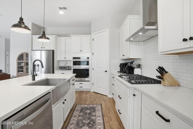 60 RUM RUNNER Way, St. Johns, FL 32259