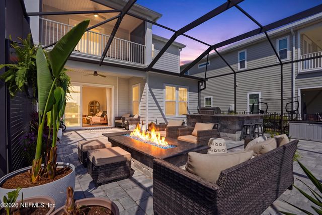 60 RUM RUNNER Way, St. Johns, FL 32259