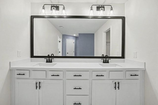 3723 Silvery Way, Powder Springs, GA 30127
