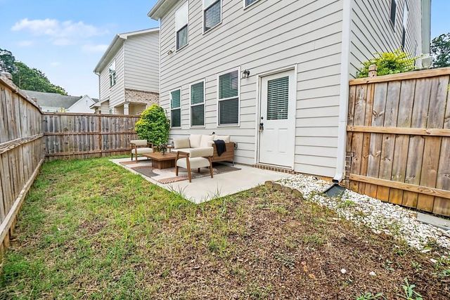 3723 Silvery Way, Powder Springs, GA 30127