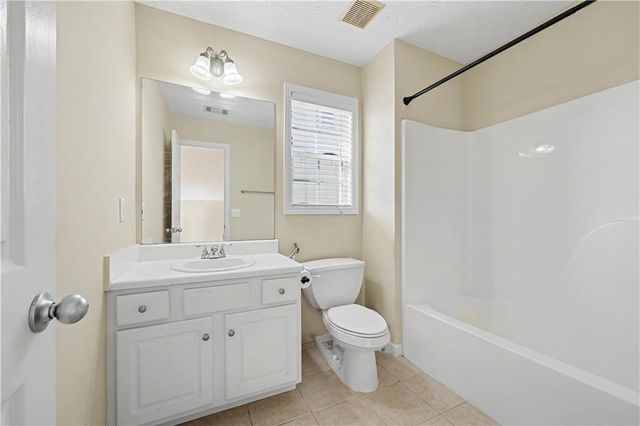 3159 Battlement Circle, Loganville, GA 30052