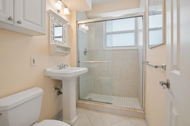 1900 S Ocean Drive 1006, Fort Lauderdale, FL 33316