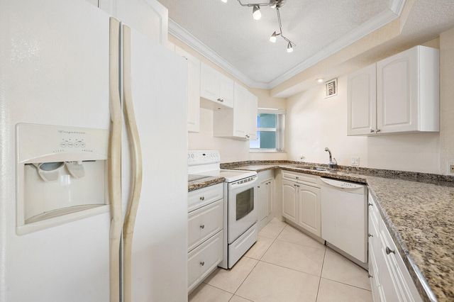 1900 S Ocean Drive 1006, Fort Lauderdale, FL 33316