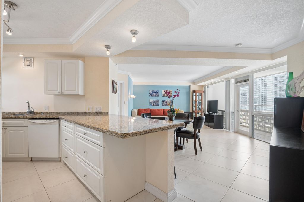 1900 S Ocean Drive 1006, Fort Lauderdale, FL 33316