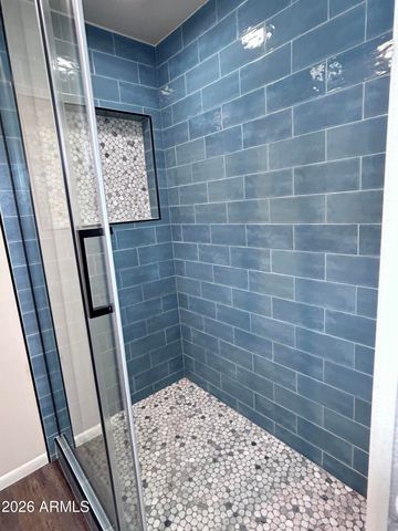 3243 E CAMELBACK Road, Phoenix, AZ 85018