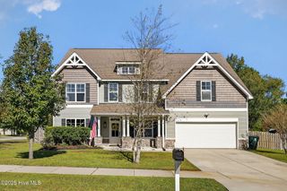 102 Lumis Court, Hampstead, NC 28443