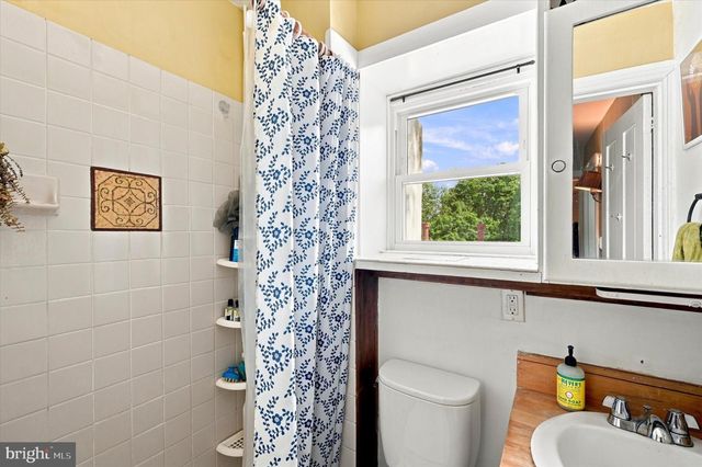 528 W SEDGWICK ST, Philadelphia, PA 19119