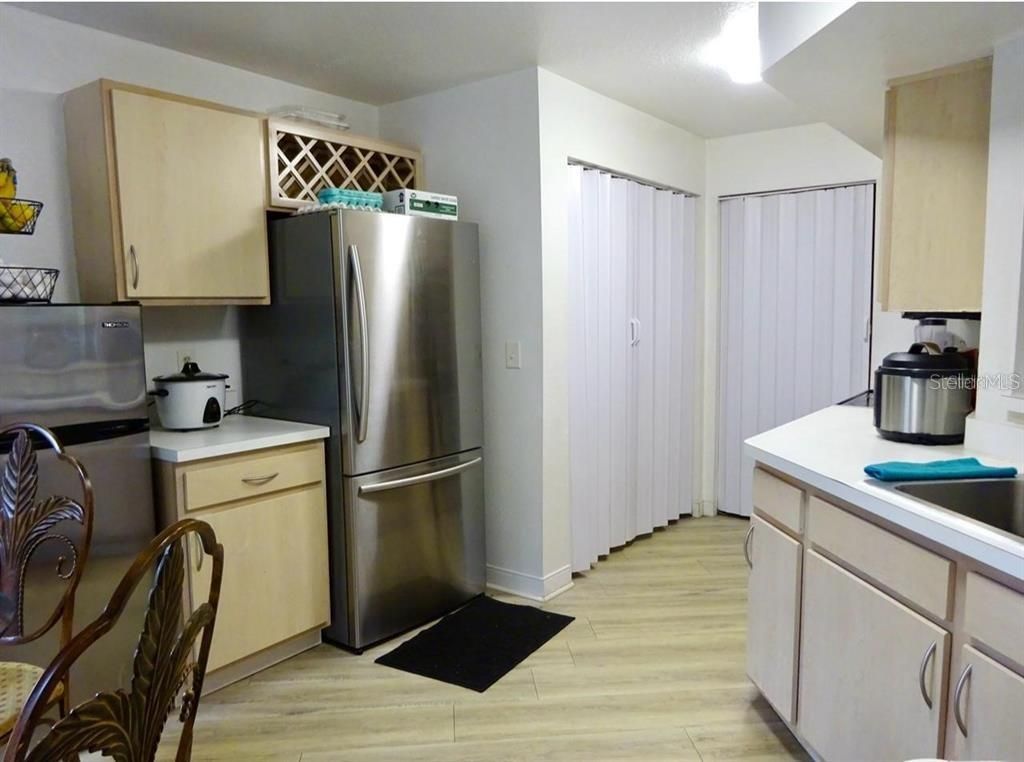 Image 8 of property listing at 7360 WESTPOINTE BOULEVARD 127, Orlando, FL 32835