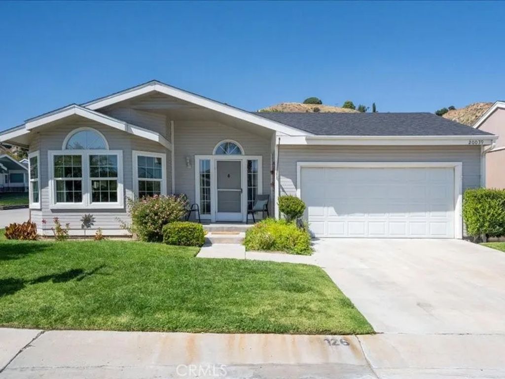 20039 Shadow Island, Canyon Country, CA 91351