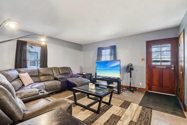 4473 N 58th STREET, Milwaukee, WI 53218