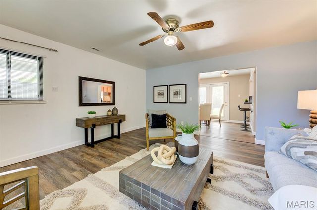9462 Margo Ann Lane, St Louis, MO 63134
