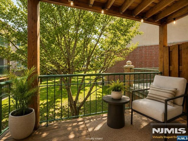50 Pine C211, Montclair, NJ 07042