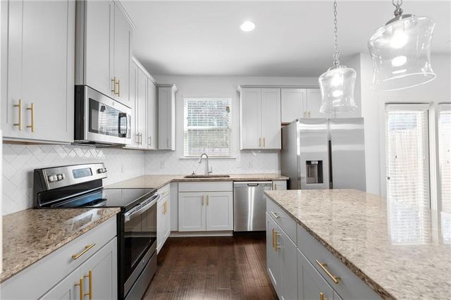 1821 Edgehill Drive, Lithonia, GA 30058