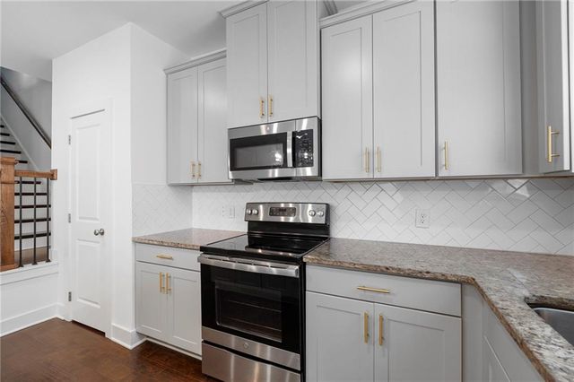 1821 Edgehill Drive, Lithonia, GA 30058