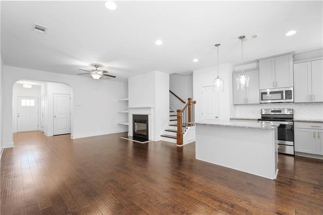 1821 Edgehill Drive, Lithonia, GA 30058