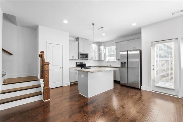 1821 Edgehill Drive, Lithonia, GA 30058