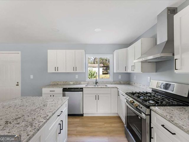 2621 Walton Way SW, Marietta, GA 30060