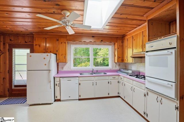 160 Denton Street, Columbus, NC 28722