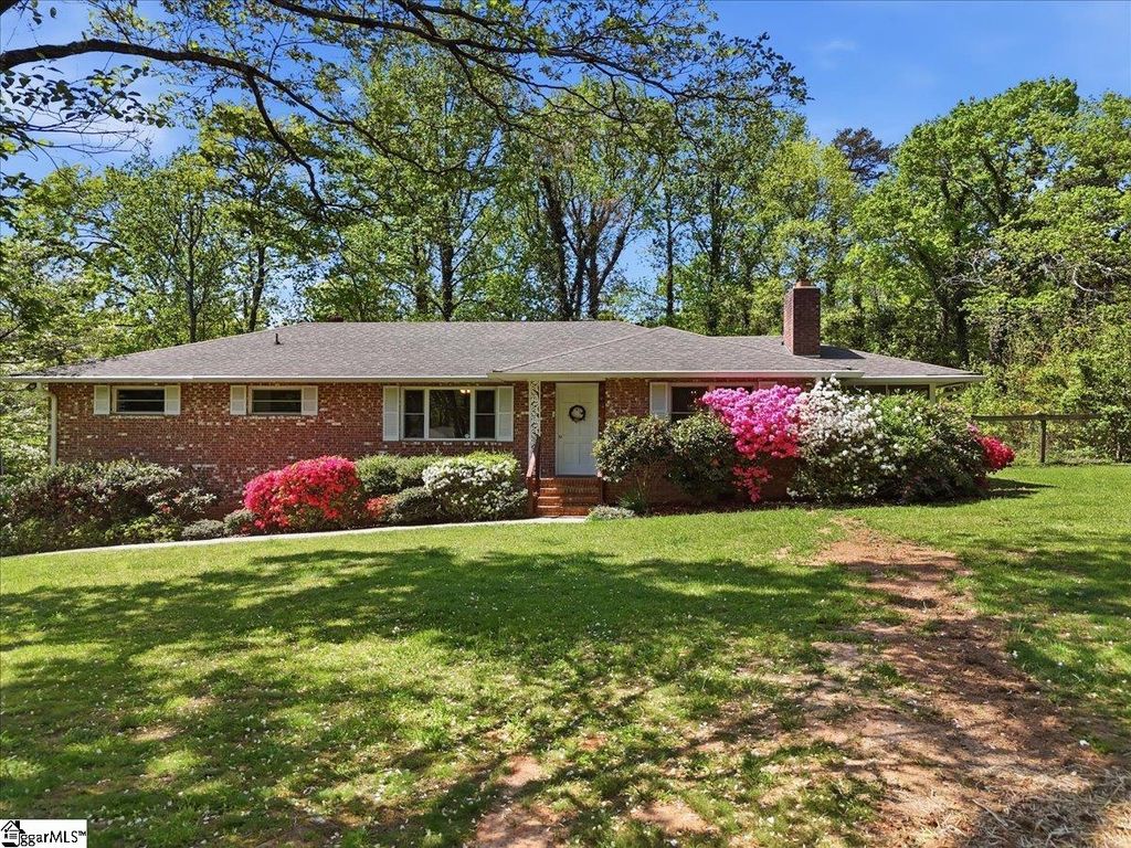 160 Denton Street, Columbus, NC 28722
