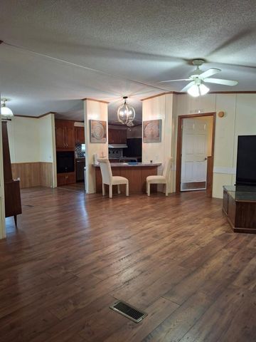 3227 E Peachtree Avenue, Stillwater, OK 74074