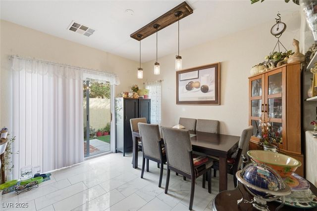 6320 Blowing Sky Street 102, North Las Vegas, NV 89081