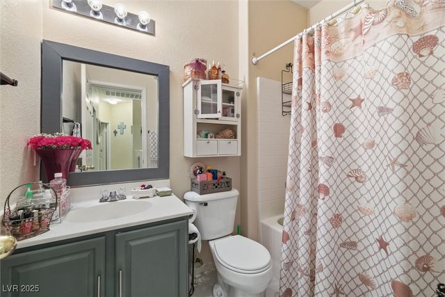 6320 Blowing Sky Street 102, North Las Vegas, NV 89081