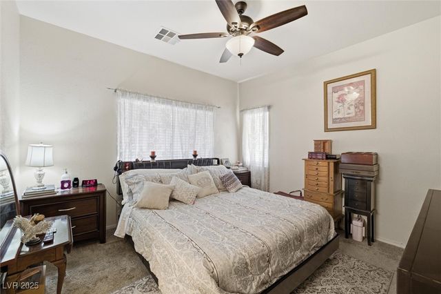 6320 Blowing Sky Street 102, North Las Vegas, NV 89081