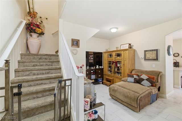 6320 Blowing Sky Street 102, North Las Vegas, NV 89081