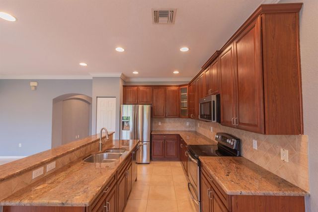 7522 SW Herrington Lane, Stuart, FL 34997