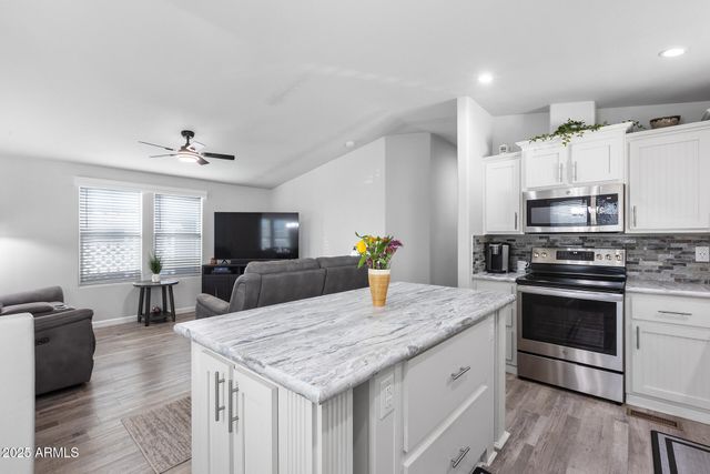 1363 N Plaza Drive 9, Apache Junction, AZ 85120