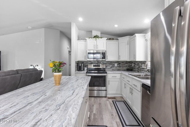 1363 N Plaza Drive 9, Apache Junction, AZ 85120