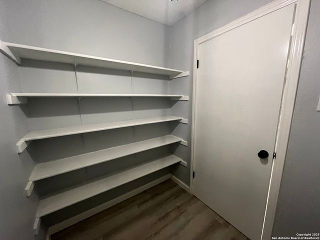 8230 Cantura Mills, Converse, TX 78109