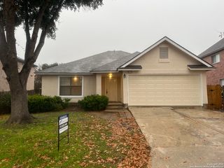 8230 Cantura Mills, Converse, TX 78109